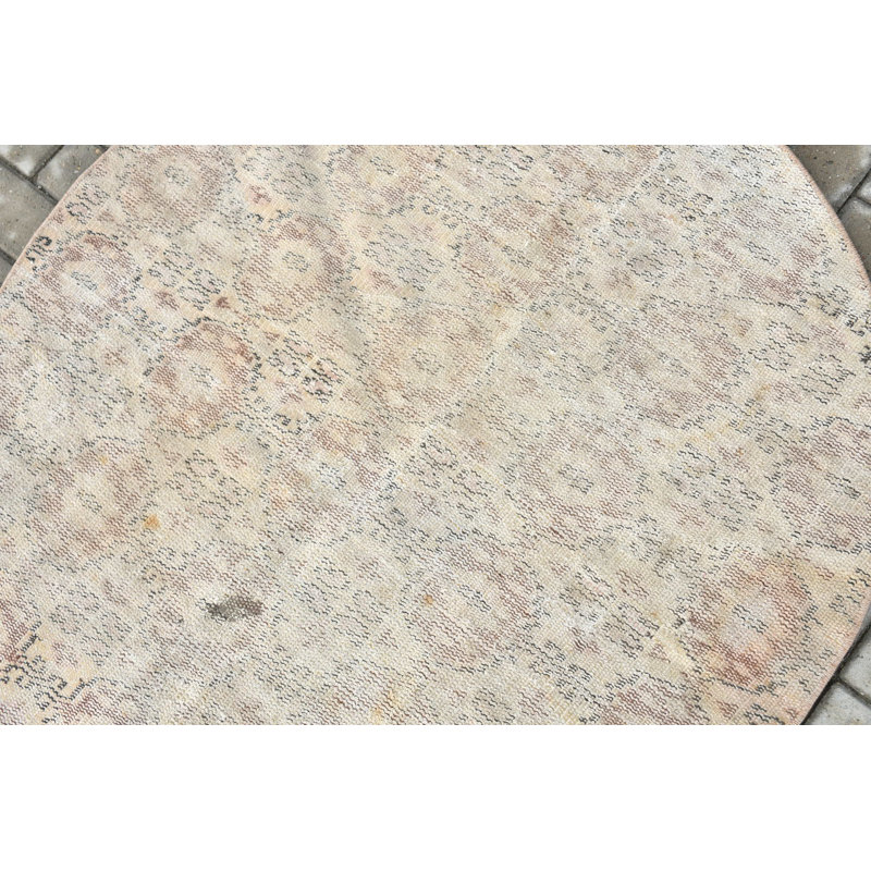 Tapis turc rond fait à la main avec un design artisanal unique pour un superbe décor de maison