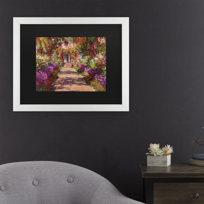 «A Pathway in Monet's Garden» par Claude Monet, reproduction d'art sur toile encadrée