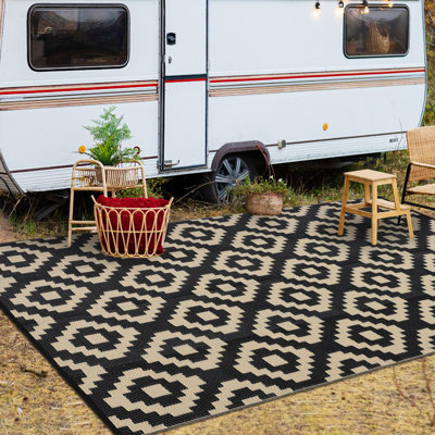 Tapis de paille en plastique à motif géométrique pour l'extérieur