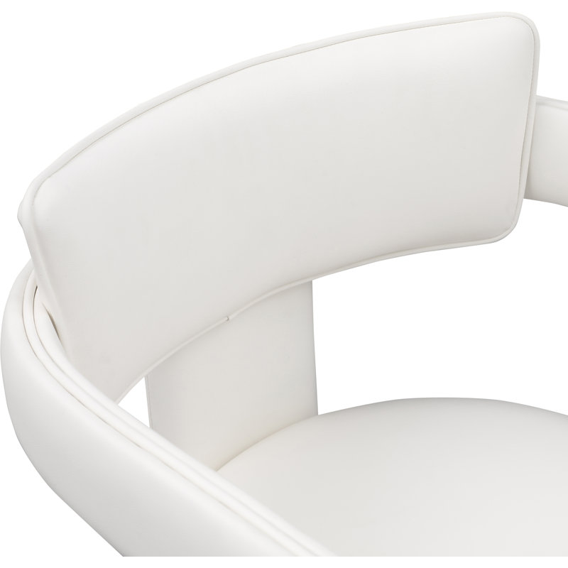 Chaise en cuir Exilda, Cuir crème végétalien