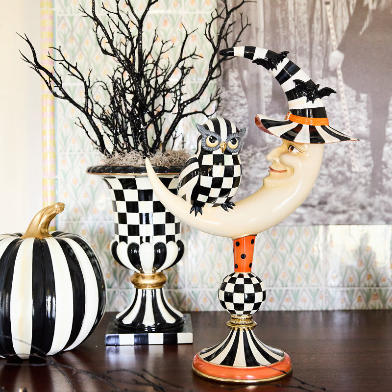 Courtly Check® Pedestal Tabletop Urn