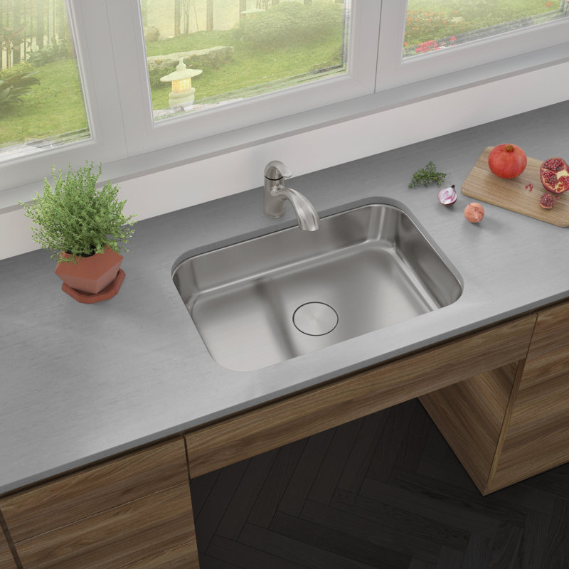 Évier de cuisine encastrable L 27 po x l 18 po avec crépine