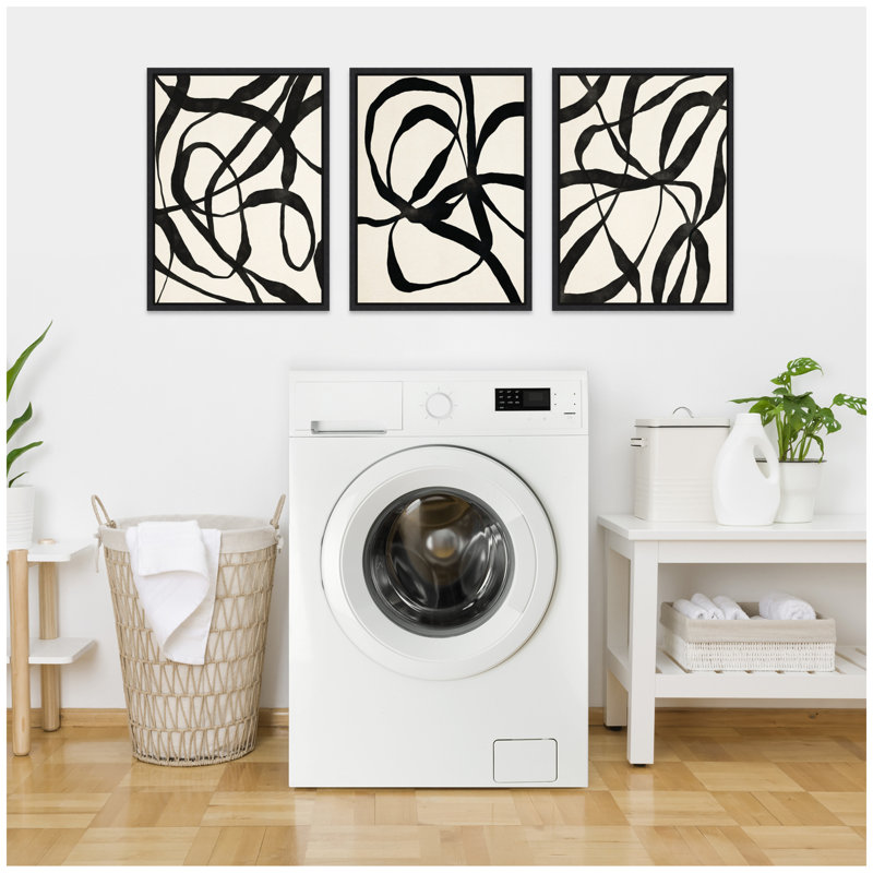 «Black Twist 1,3 and 4», ensemble d'art sur toile encadré par Alicia Bock