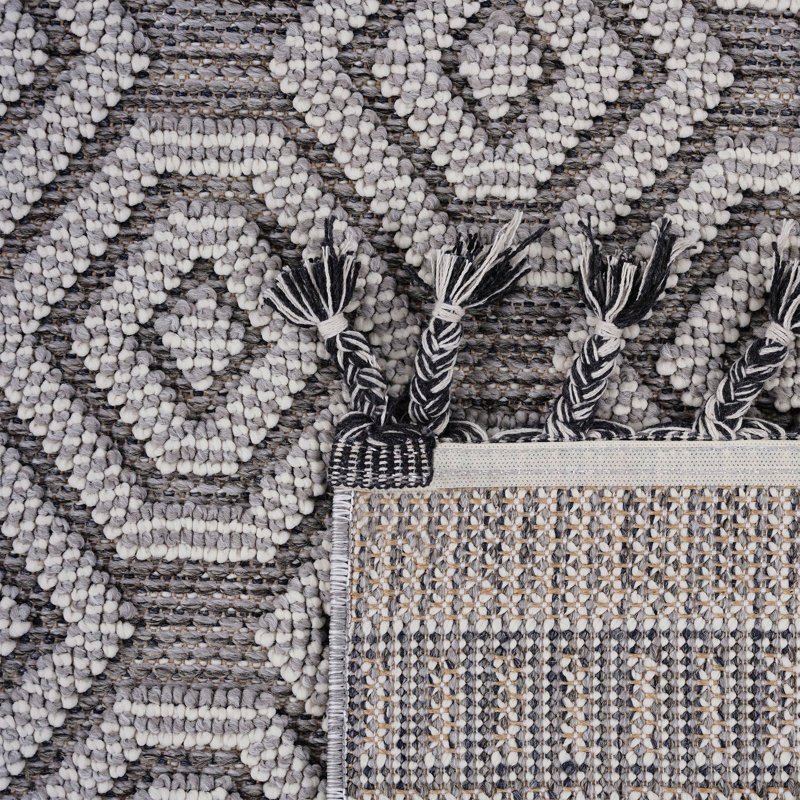 Collection Geometric Indoor/Outdoor Area Rug, Rectangle 7'9" x 10'
