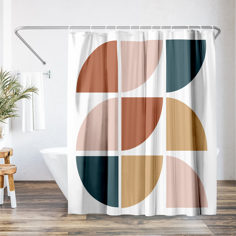 Rideau de douche 71 "x 74", cercles Mid-Century par ArtPrink