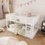Lit superposé simple au-dessus d'un lit simple pour enfant avec garde-corps et échelle-178793882