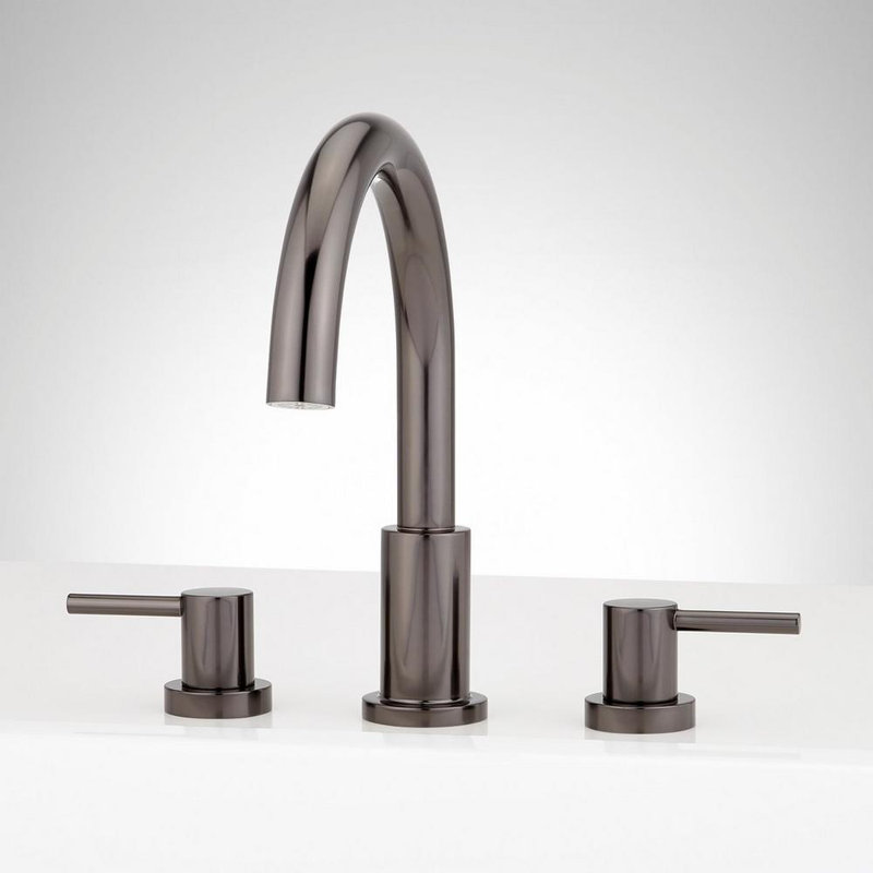 Lexia Deck Mounted Roman Tub Filler Faucet, Gunmetal