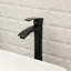 Lavabo de salle de bain vasque rectangulaire 19 po x 15 po et robinet simple levier noir mat