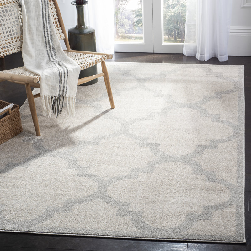 Ammundsen Geometric Beige/Grey Area Rug, Rectangle 5'3" x 8'
