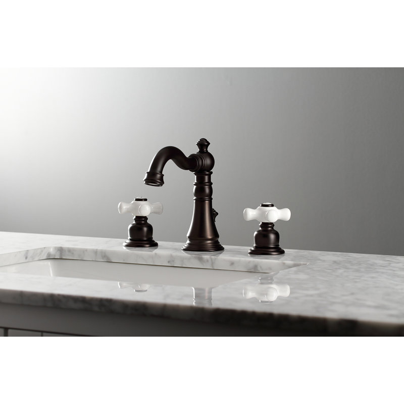 Robinet de salle de bain espacé avec ensemble de drain American Classic, Bronze huilé