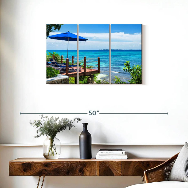 Gillard Look At Cancun, 20" H x 33" W