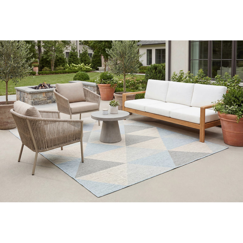 Mori Geometric Indoor / Outdoor Rug, Rectangle 3'11" x 5'7"