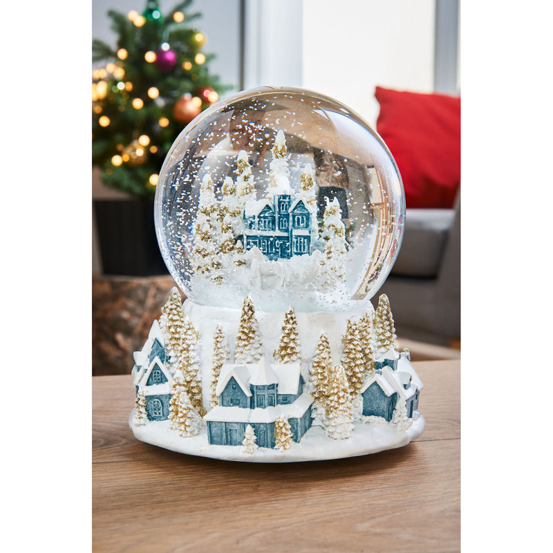 Christmas Snow Globe