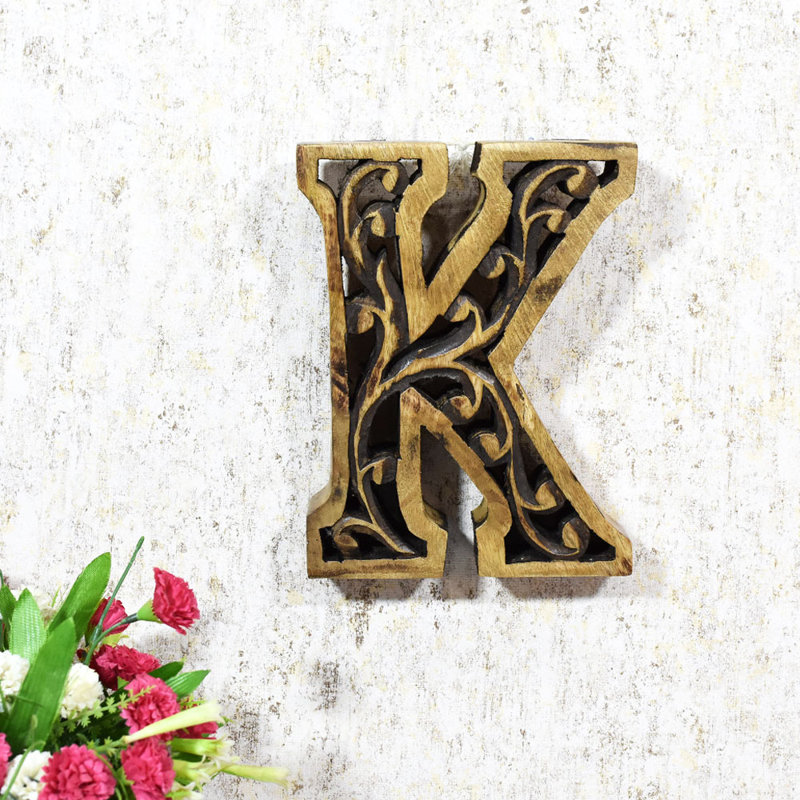 Alphabet écologique, K, Brun héritage sculpté