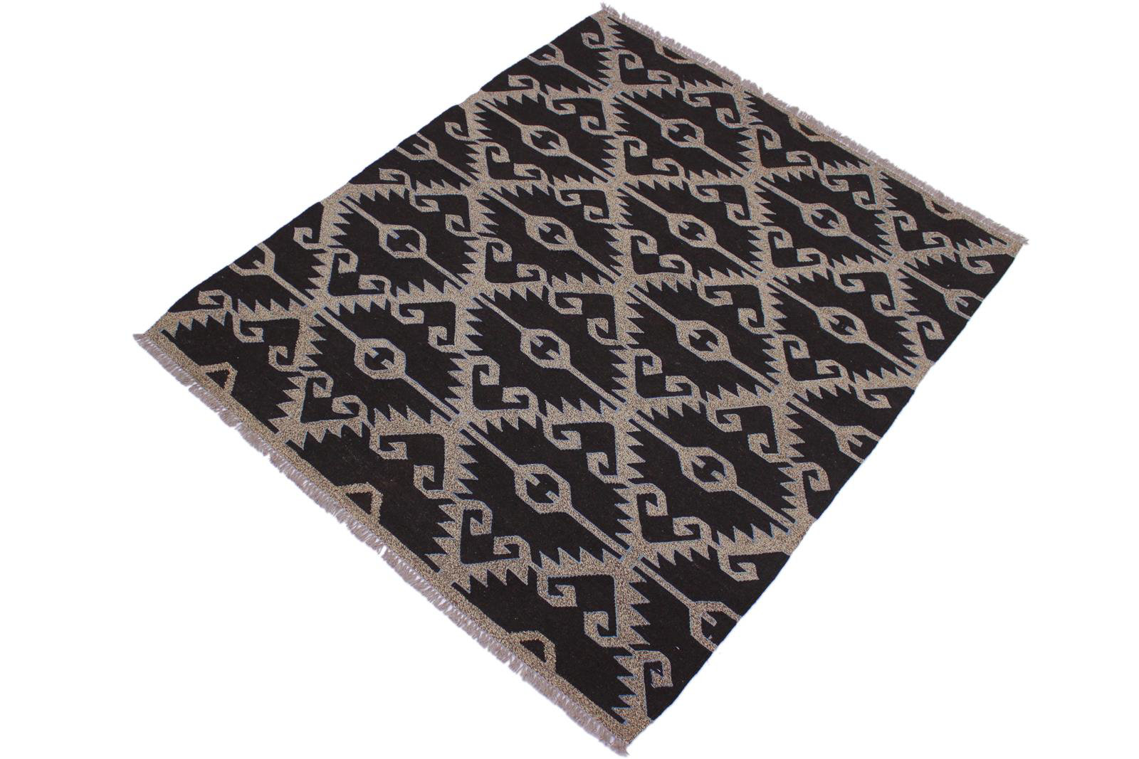 Isabelline Madee Geometric Handmade Rectangle 5'4" x 6'5" Wool Area Rug ...