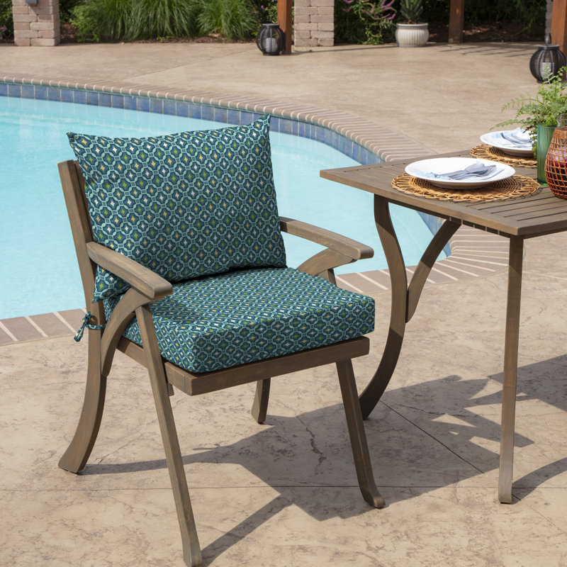 ARDEN Outdoor Lounge Chair 5.75" Cushion, Deep Green Geometric, 5" H x 22" W x 24" D