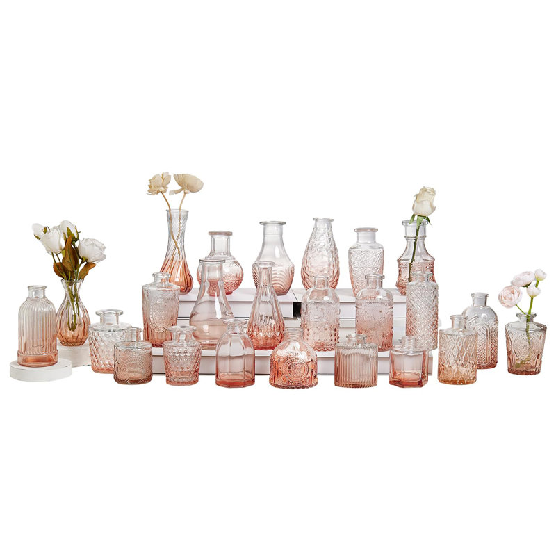 Ensemble de 24 vases en verre, Ambre