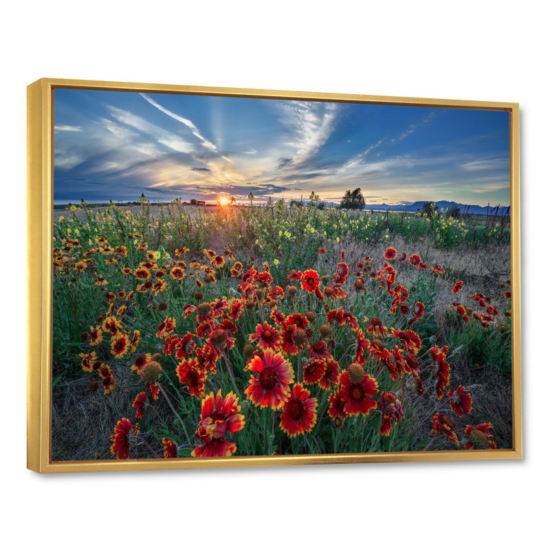 Fleurs jaune vif au coucher du soleil - œuvre d'art traditionnelle sur toile, H 8 po x l 12 po x P 1 po