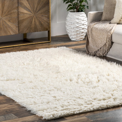 Tapis à poil long en laine Nemya