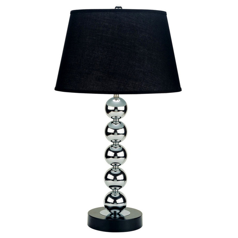 Lampe de table haute 30 po en métal avec finition chromée, abat-jour en tissu noir
