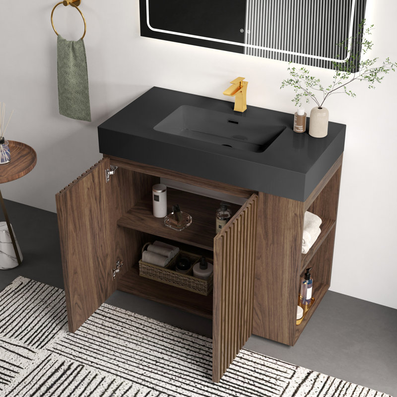 Meuble-lavabo de salle de bain autoportant à une pièce en quartz noir, finition noyer, détail cannelé et rangement intérieur réglable pour une conception en noyer propre, grande, avec tablettes