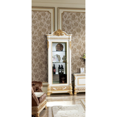Narcissus Lighted Display Stand