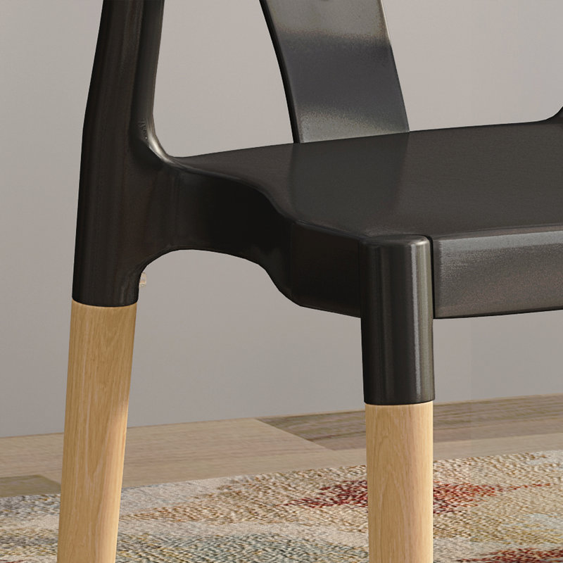 Chaise de salle à manger en plastique