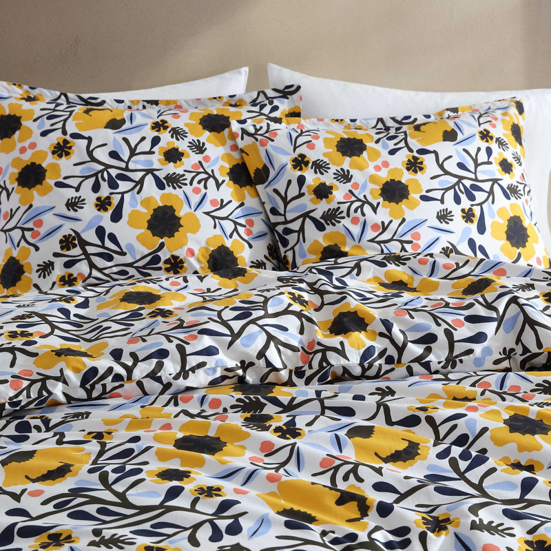 Marimekko Mykero Cotton Reversible Comforter Set, Queen Comforter + 2 Standard Shams