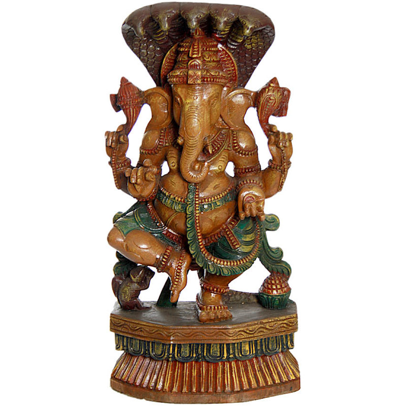 Lord Ganesha protégé par un serpent à cinq capuchons
