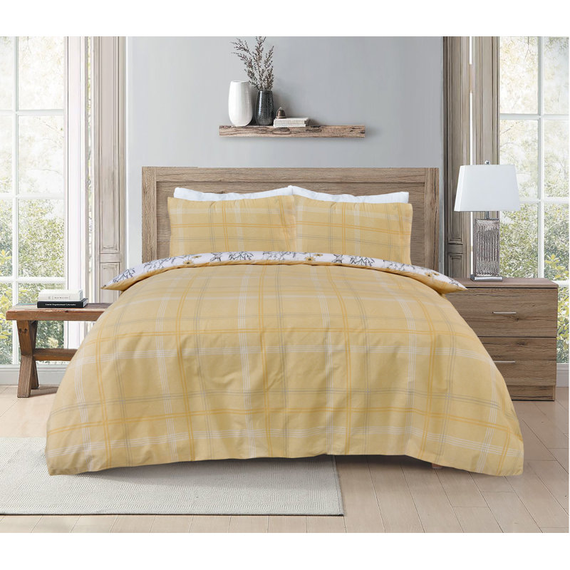 Natisha Polyester Duvet Cover Set with Pillowcases, Super King Duvet Cover + 2 Standard Pillowcases