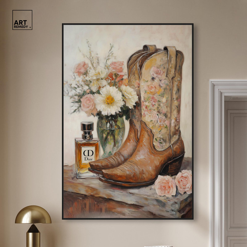 "Delicate Floral Bottes", reproduction d'art sur toile par , H 55 po x l 37 po, Cadre flottant noir