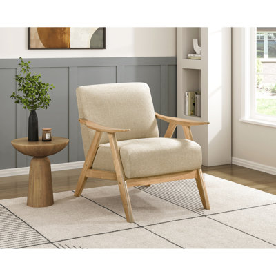 Chaise d'appoint brune avec structure en bois massif et assise rembourrée