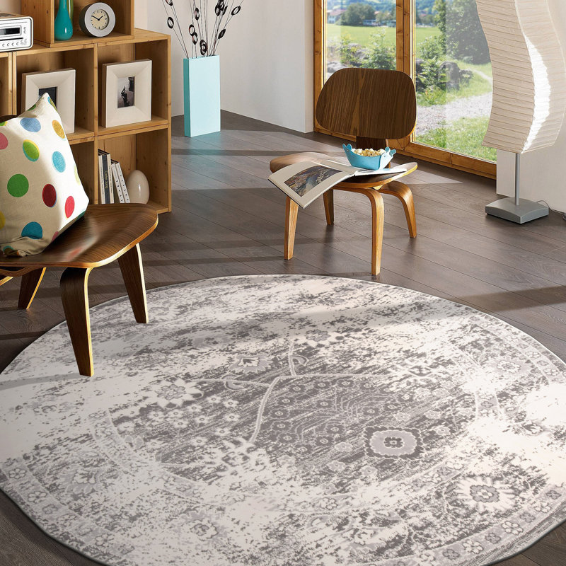Furtado Oriental Indoor Rug, Round 6'6"