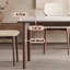 Table rectangulaire moderne de style crème moderne
