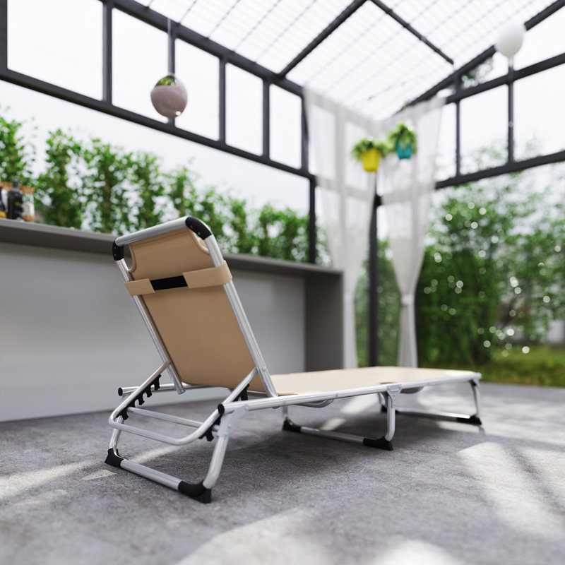 Outdoor Lounge Chair