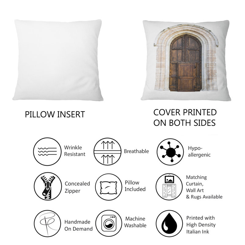 La porte d'entrée en bois de la vieille maison italienne I - coussin décoratif imprimé rétro