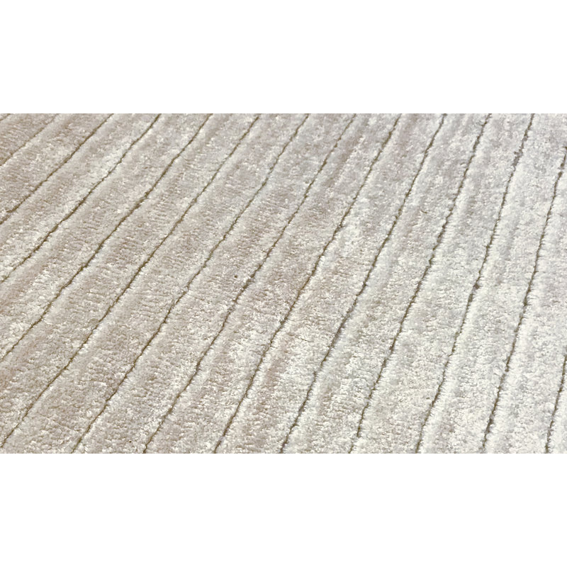 Hand-Knotted High-Quality Ivory Area Rug