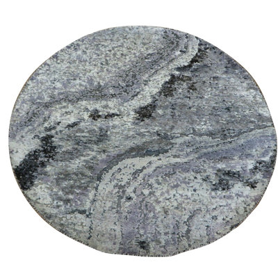 One-of-a-Kind 5'8" Round Area Rug in Gray