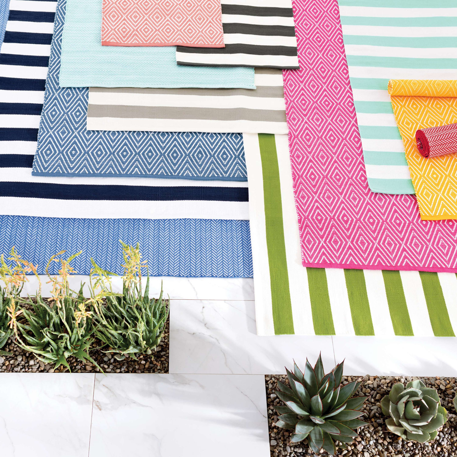 Herringbone French Blue White Outdoor Rug, Runner 2'6" x 8'