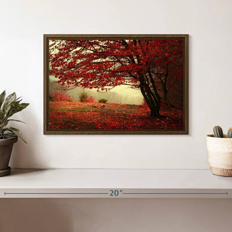 Arbre rouge en automne, 13 po x 9 po, Cadre flottant noyer