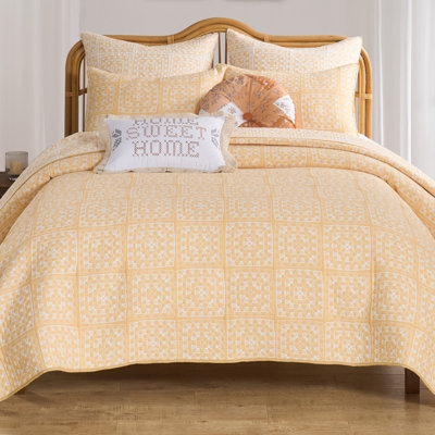 Ensemble de couvre-lit doré à carreaux Granny Squares de Greenland Home Fashions, 3 pièces