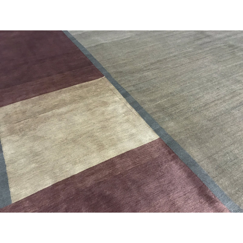 Tapis brun clair et rouge de haute qualité noué à la main