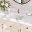 Plan de toilette rectangulaire en quartz de 155 cm x 56 cm avec lavabo encastré en céramique et dosseret de 10 cm.
