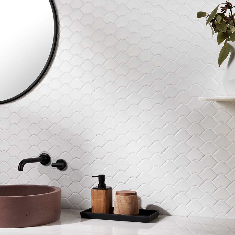 Suki 2X3 Fishscale Matte Mosaic Tile, White