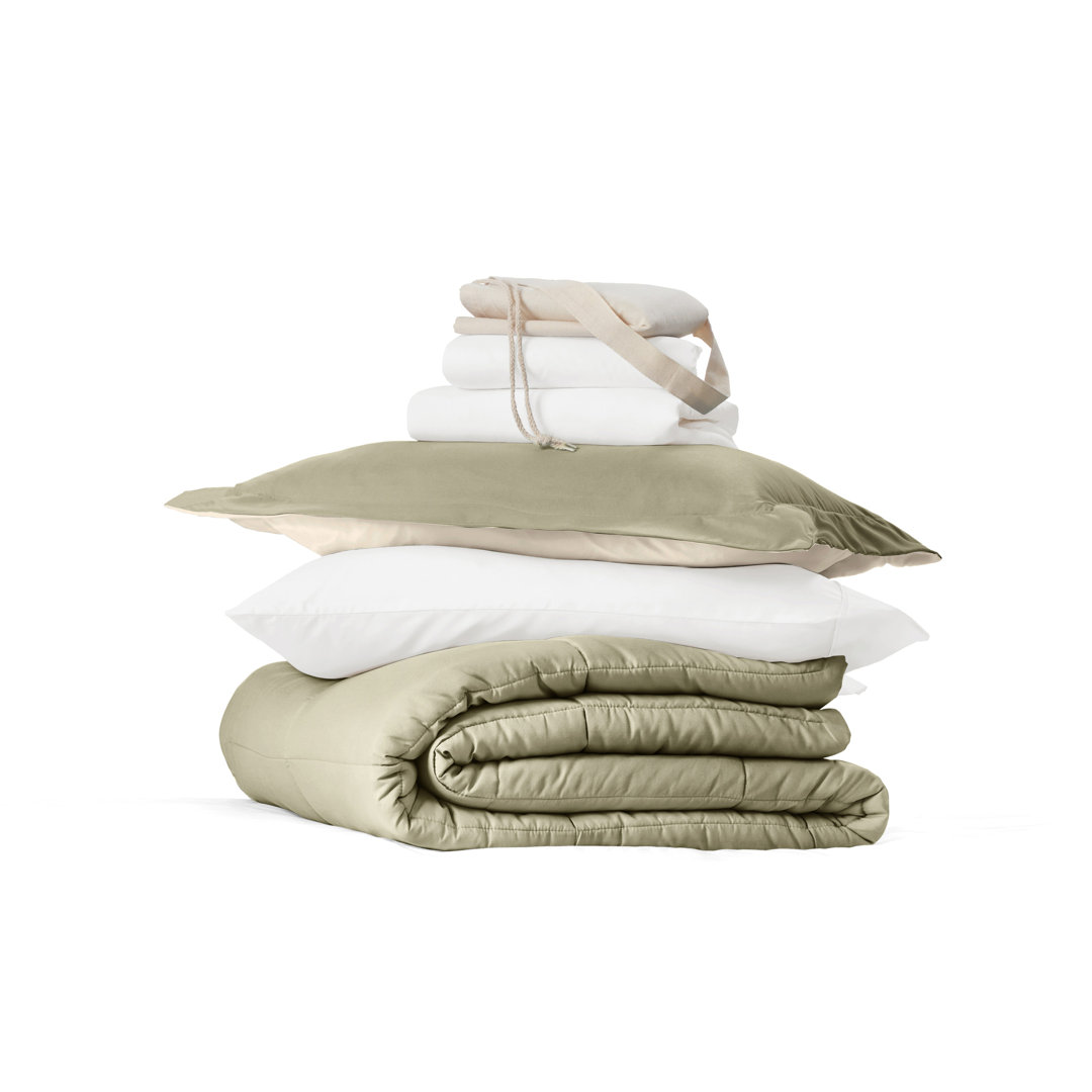 8-PC College Dorm Twin XL Bedding Bundle - Comforter Set, Sheet Set, Pillows and Laundry Bag Becky Cameron