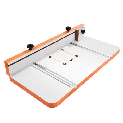 Table de perceuse, table de travail 24 po x 12 po avec clôture réglable et bloc d'arrêt, rainures en T hautement compatibles, plateau de table en panneau de fibres à densité moyenne, balance intégrée, supports multiples et étaux, pour perceuses à colonne