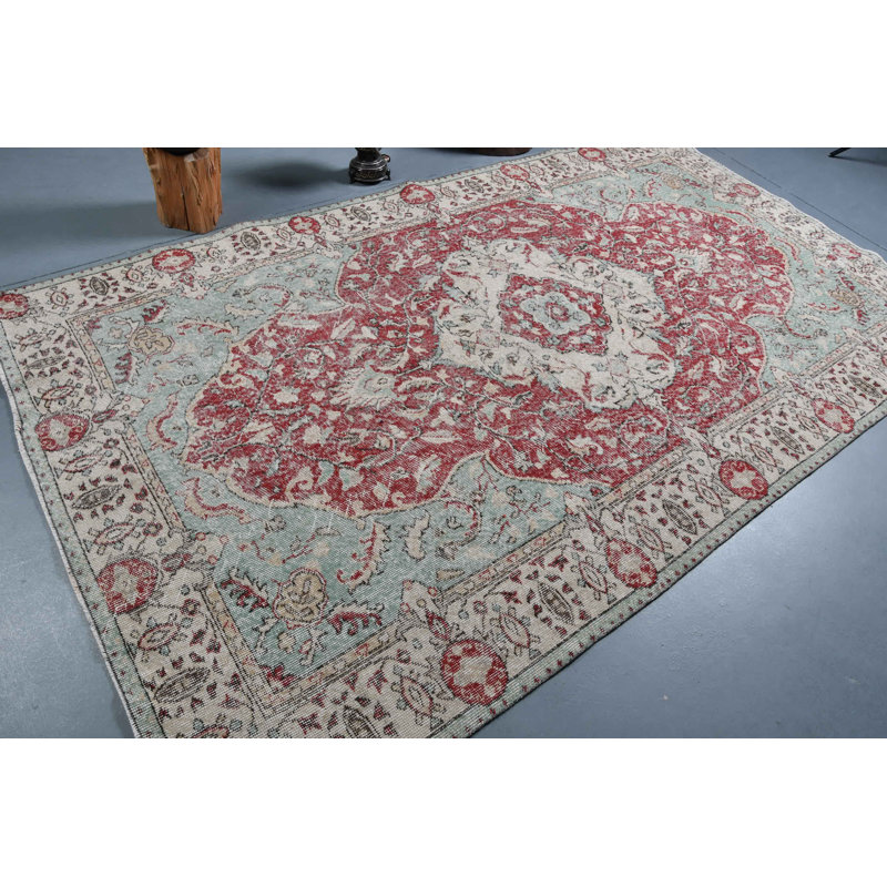 Tapis turc antique fait à la main: tapis rétro Anatolian fabriqué à partir de laine de haute qualité en rouge / rouge / vert
