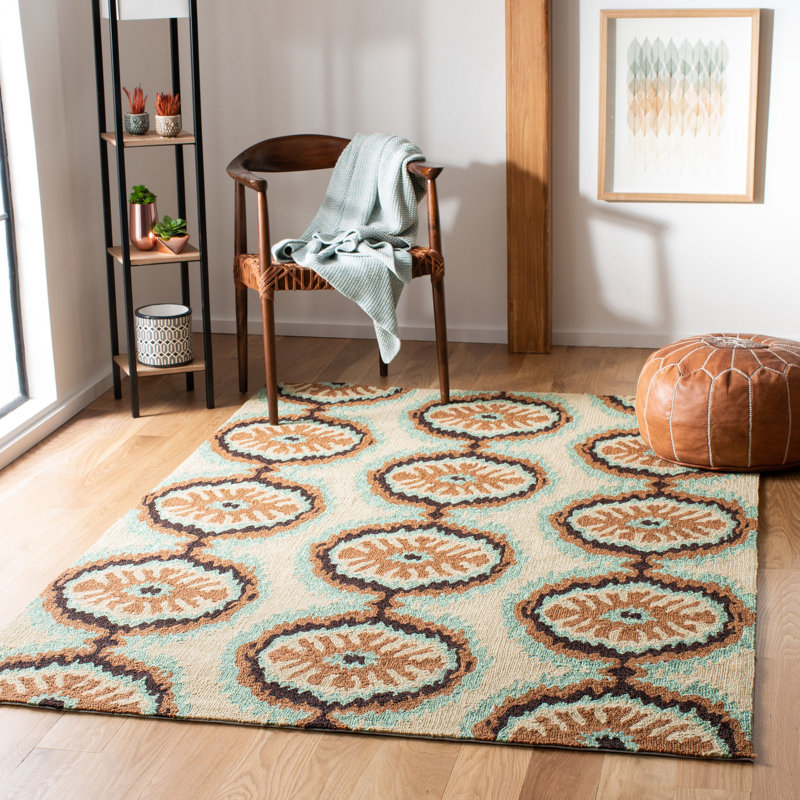 Tapis d'intérieur / extérieur à motif floral brun et bleu crocheté à la main Puri, Rectangle 5 pi x 8 pi
