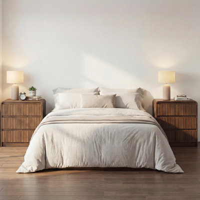 Table de chevet cannelée 24 po avec 3 tiroirs et station de charge, table de chevet en bois avec profil incurvé, pour chambre à coucher, salon, ensemble de 2