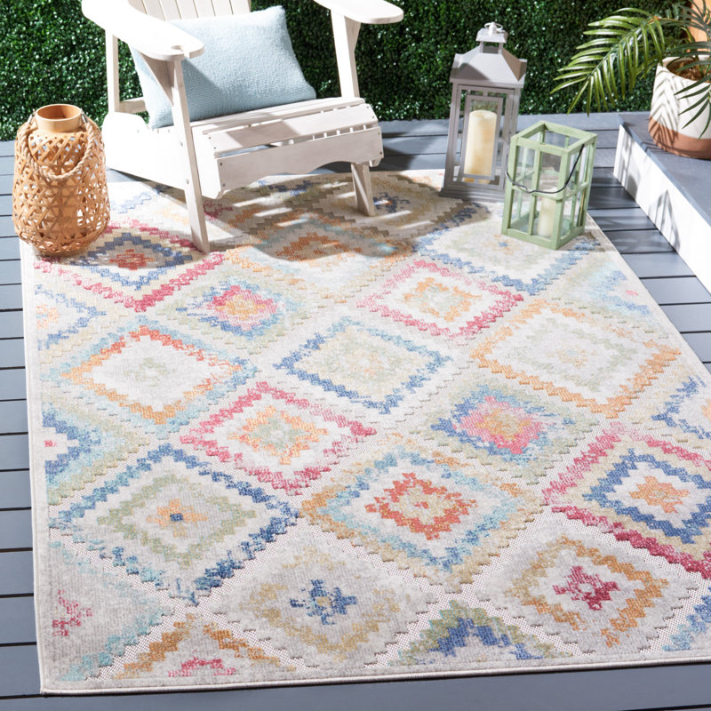 Tapis d'intérieur / extérieur à motif géométrique Edmonston, Rectangle 5 pi 3 po x 7 pi 6 po